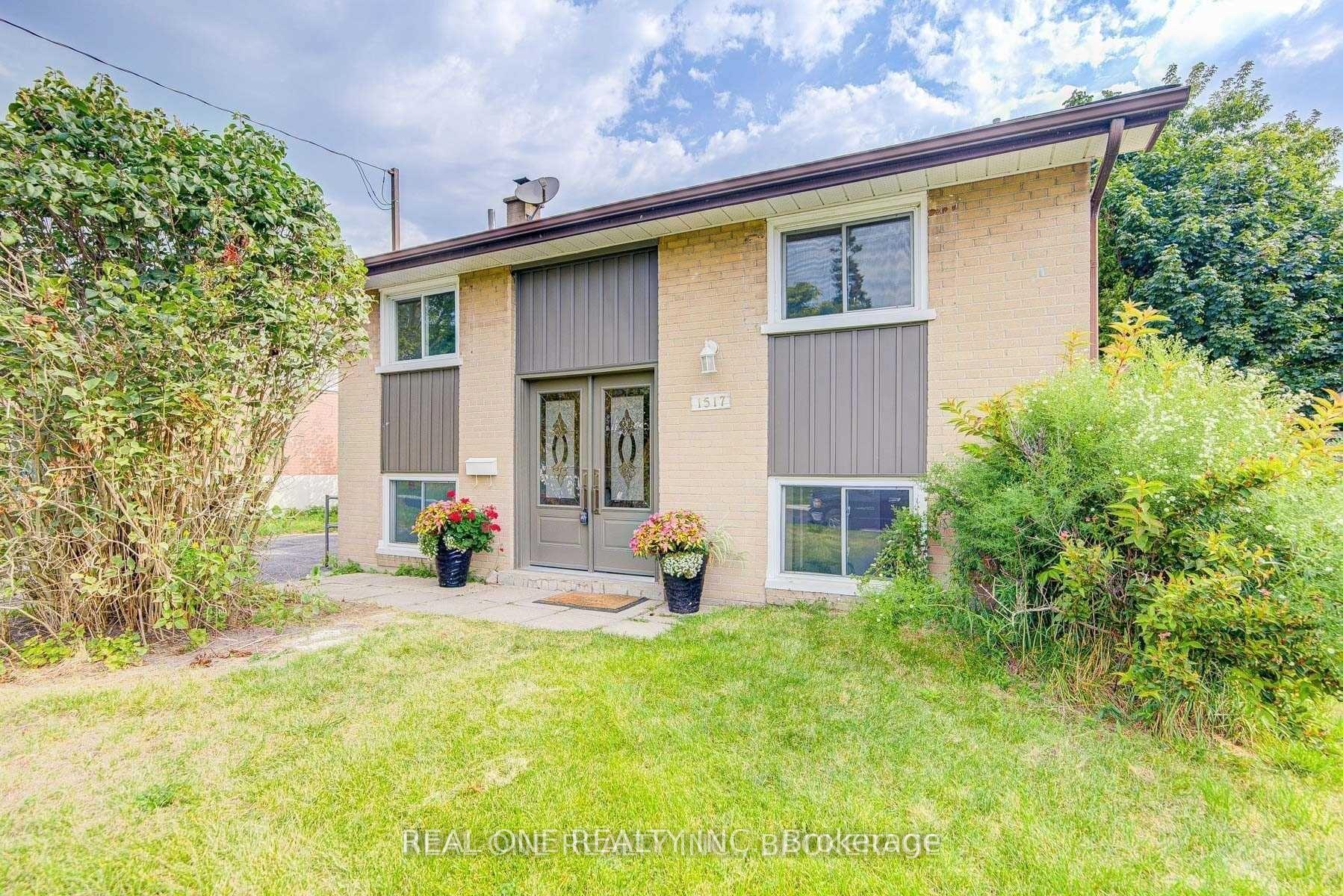 Photo 2 of 1517 Oxford Road, Oshawa, Lakeview — HOMEH