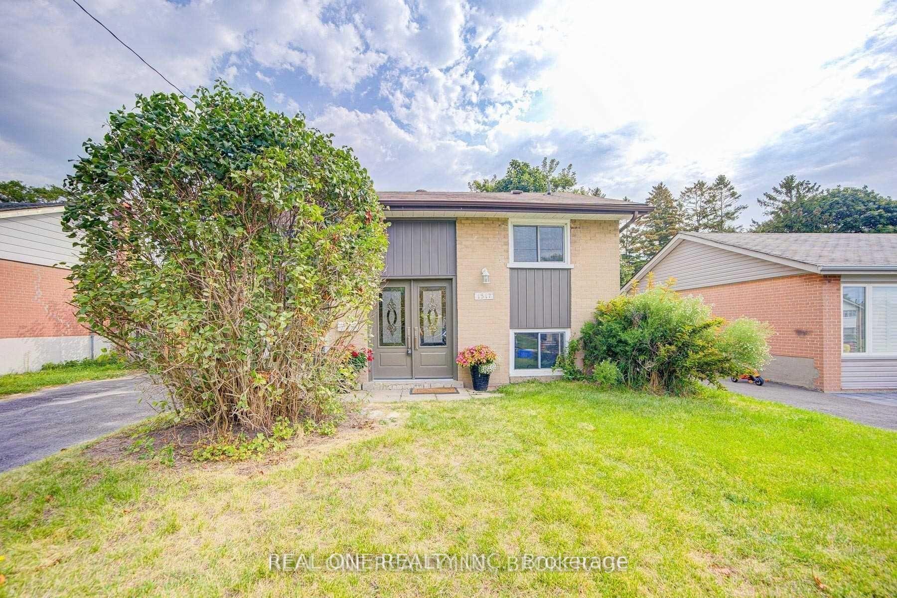 Photo 3 of 1517 Oxford Road, Oshawa, Lakeview — HOMEH