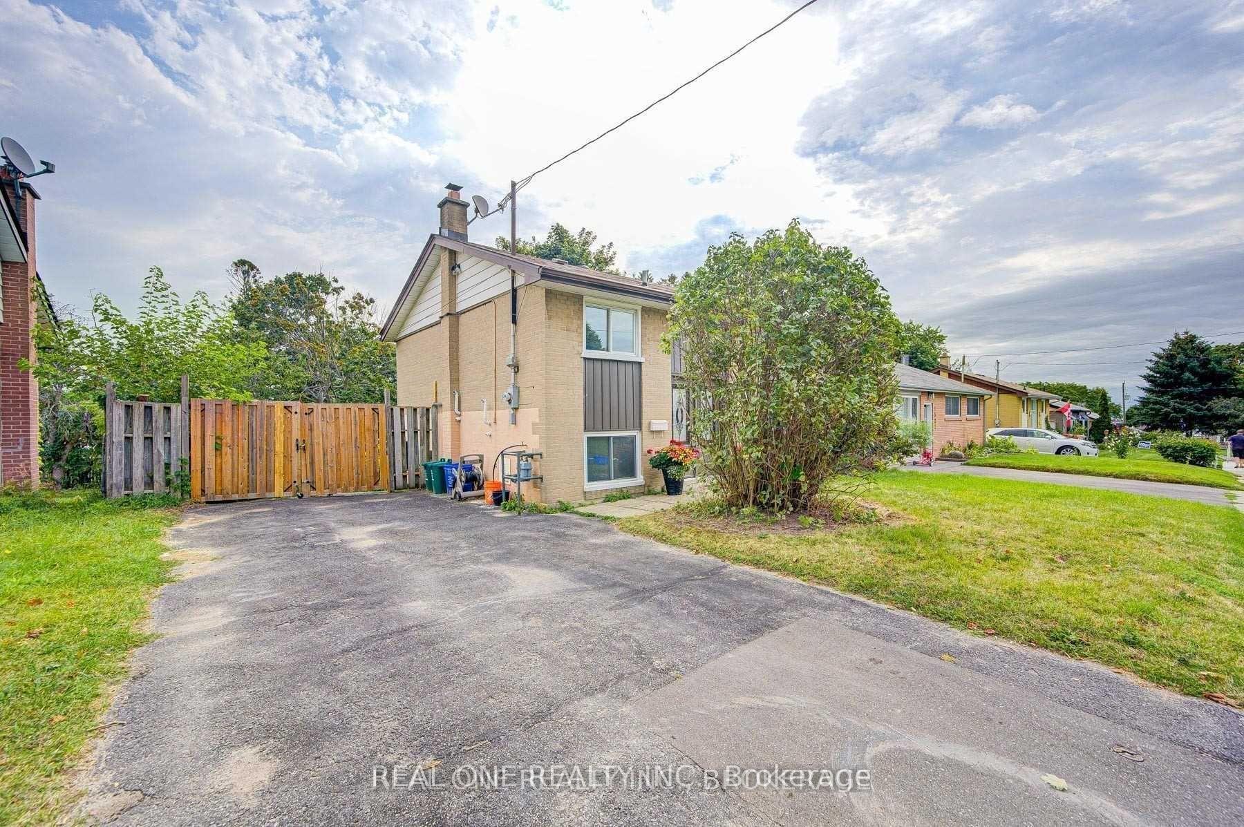 Photo 4 of 1517 Oxford Road, Oshawa, Lakeview — HOMEH