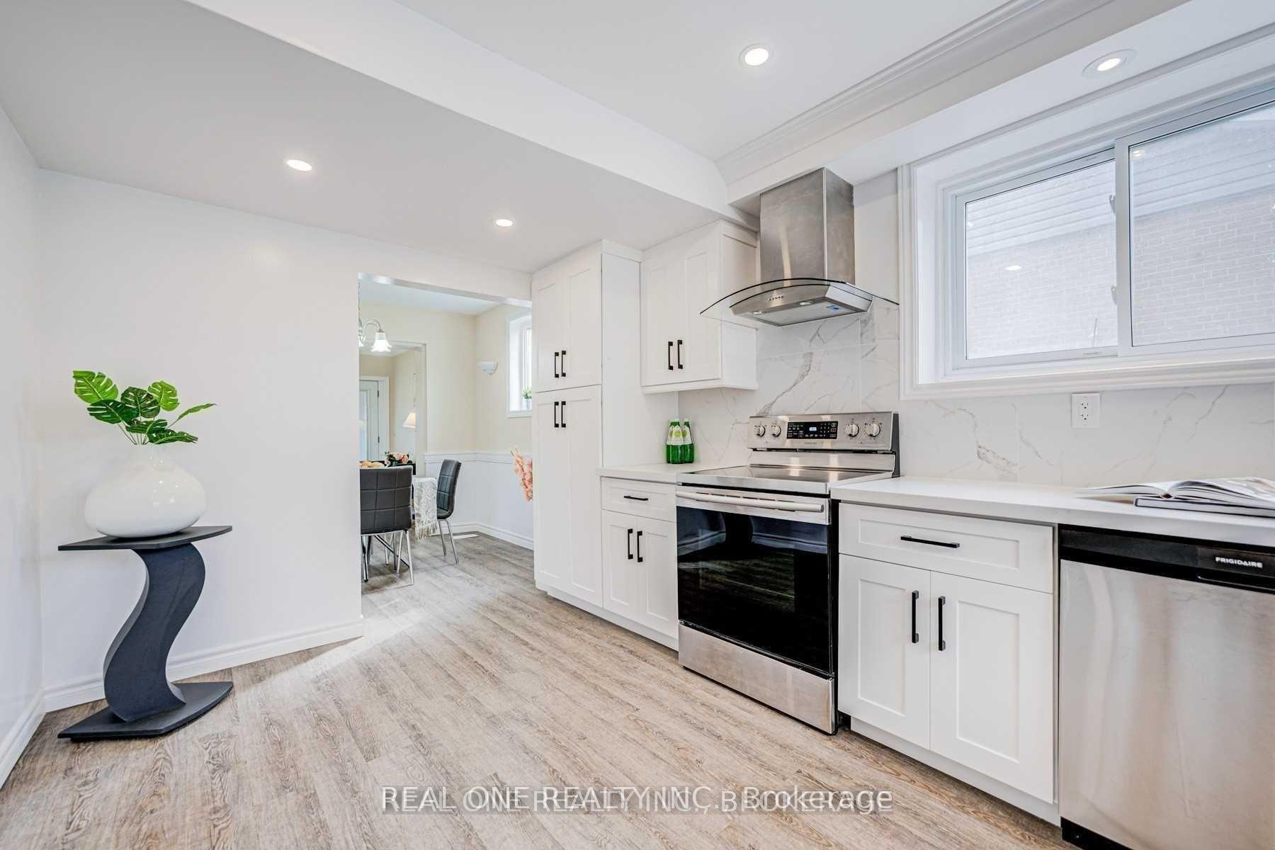 Photo 15 of 1517 Oxford Road, Oshawa, Lakeview — HOMEH