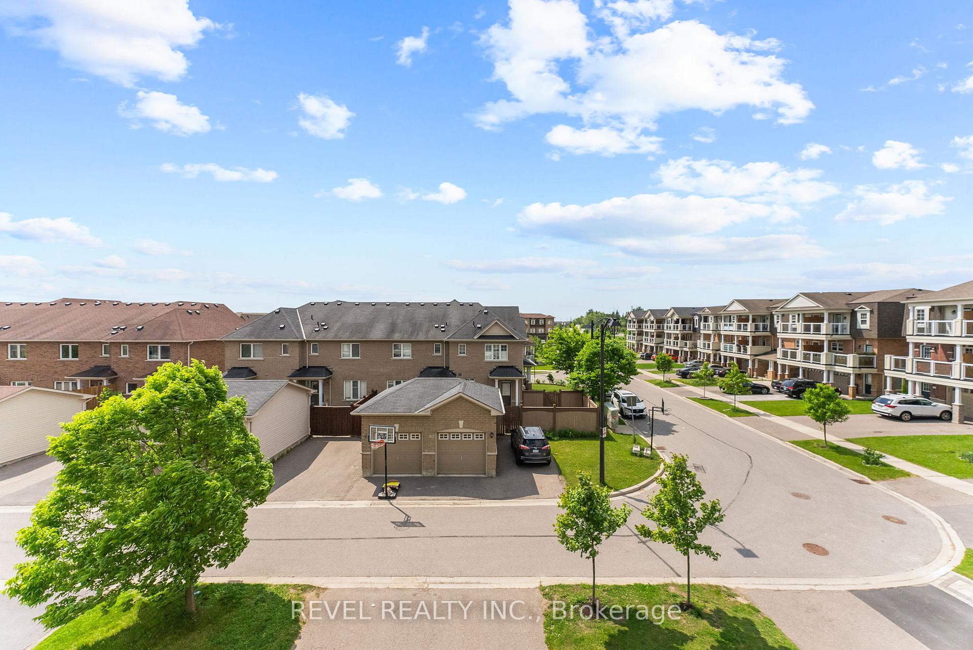 Photo 26 of 1774 Carousel Mews, Pickering, Duffin Heights — HOMEH
