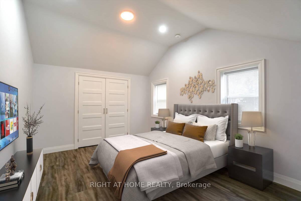Photo 12 of 865 Simcoe Street S, Oshawa, Lakeview — HOMEH