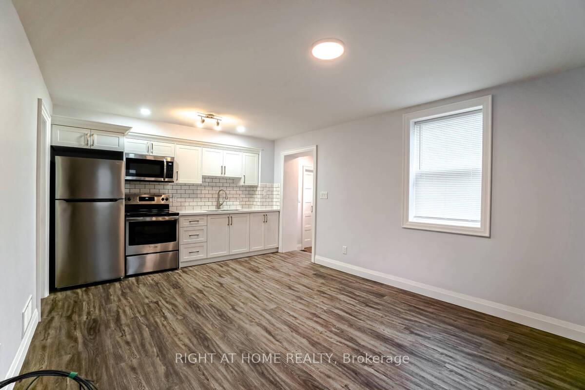 Photo 23 of 865 Simcoe Street S, Oshawa, Lakeview — HOMEH