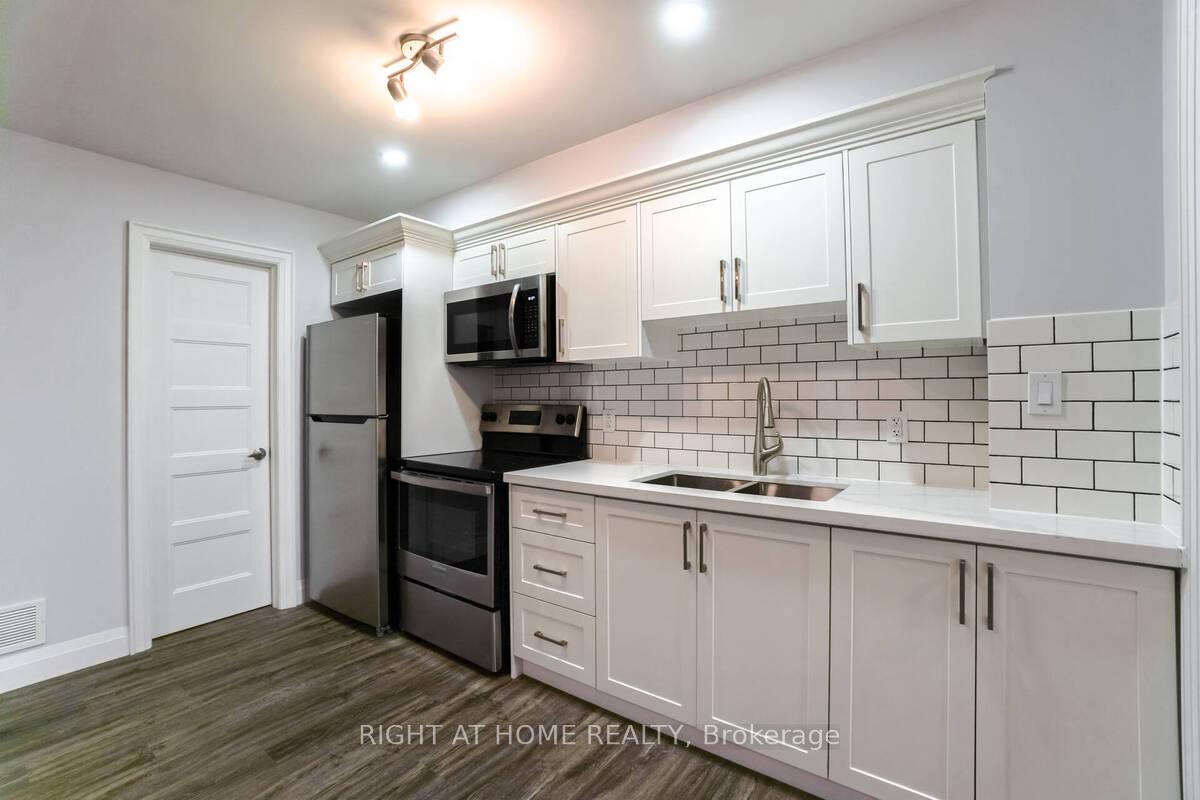 Photo 24 of 865 Simcoe Street S, Oshawa, Lakeview — HOMEH