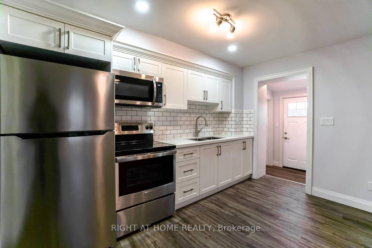 Photo 25 of 865 Simcoe Street S, Oshawa, Lakeview — HOMEH