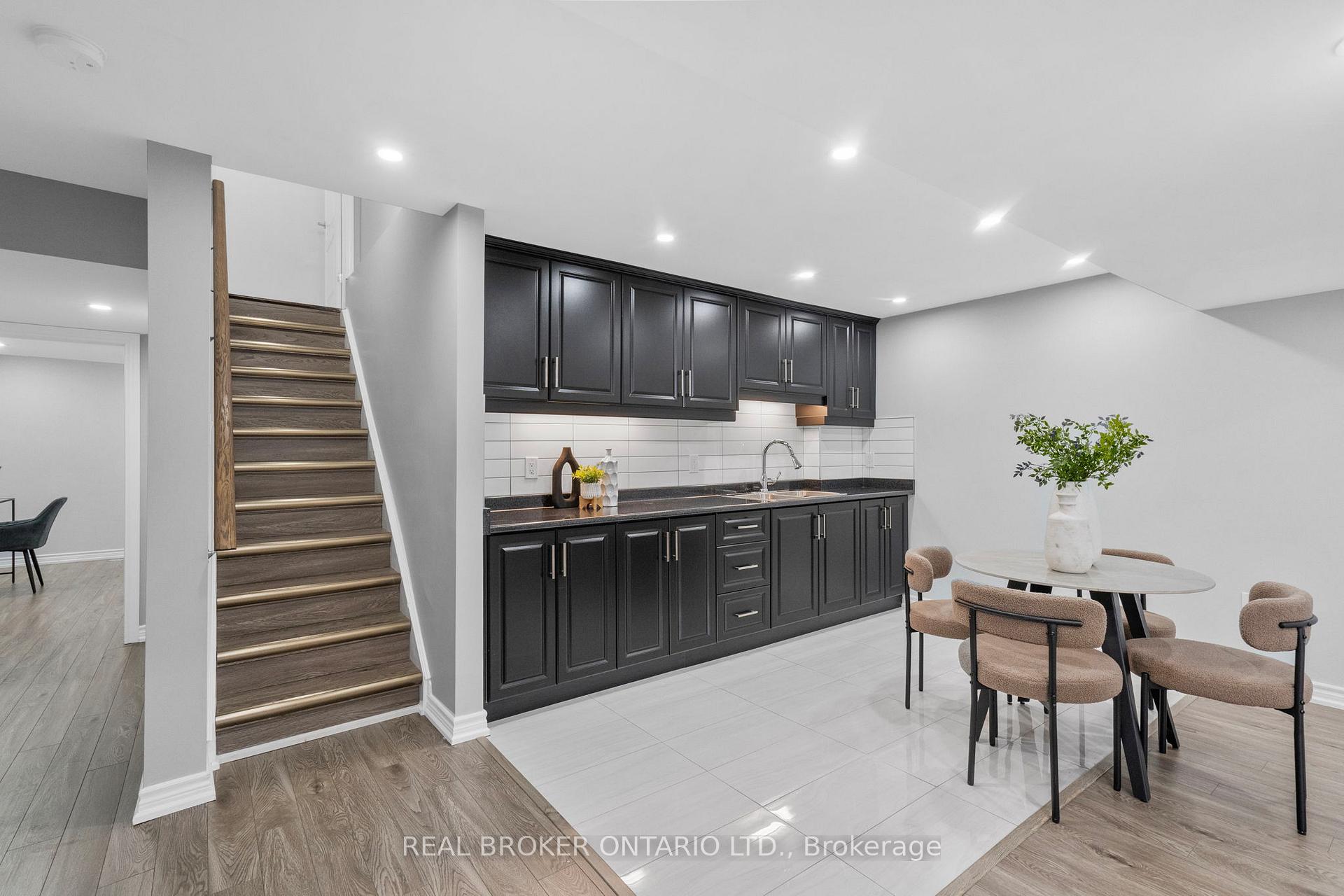 Photo 34 of 187 Leiterman Drive, Milton, Willmott — HOMEH