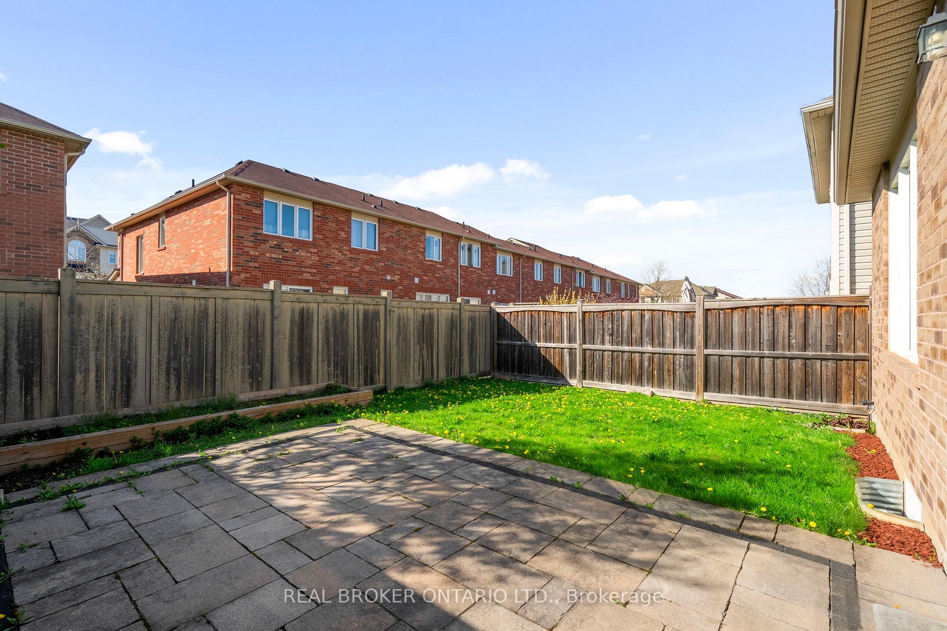Photo 47 of 187 Leiterman Drive, Milton, Willmott — HOMEH