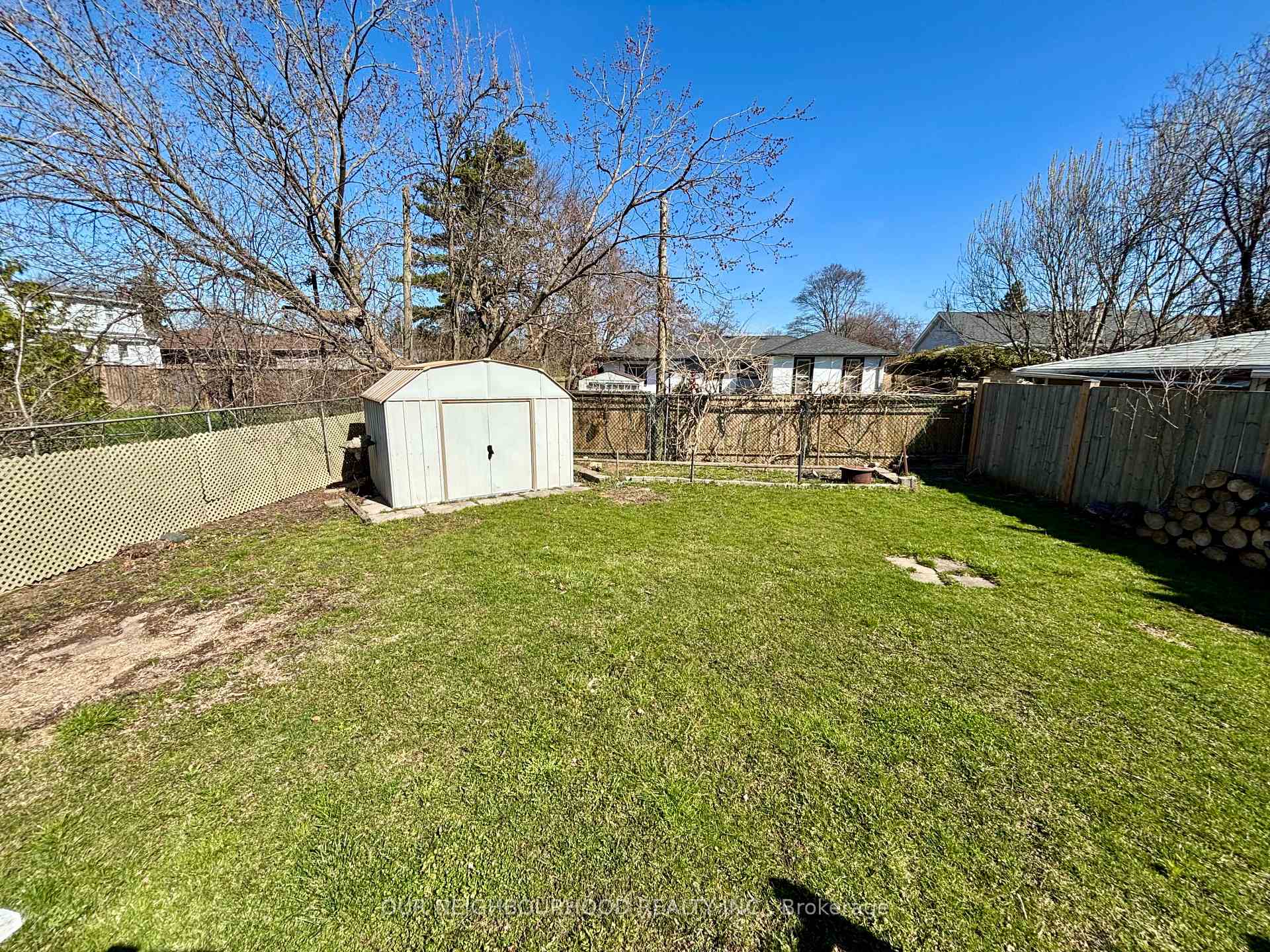 Photo 29 of 5941 Brooks Crescent, Niagara Falls, Church's Lane — HOMEH