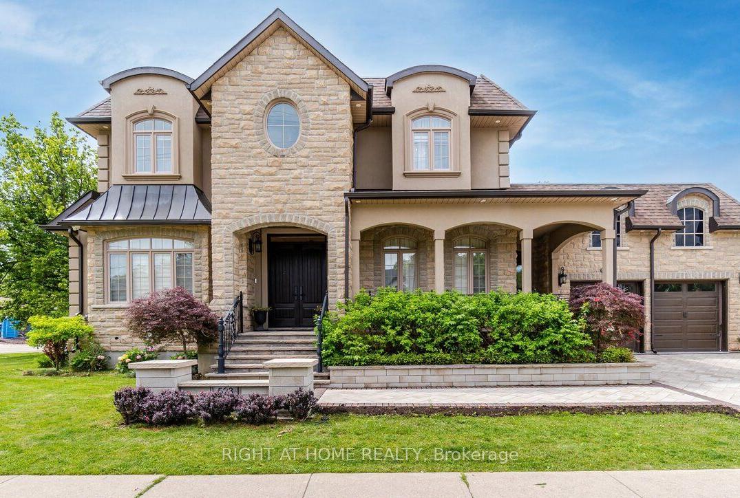 Front of 523 Brookside Drive