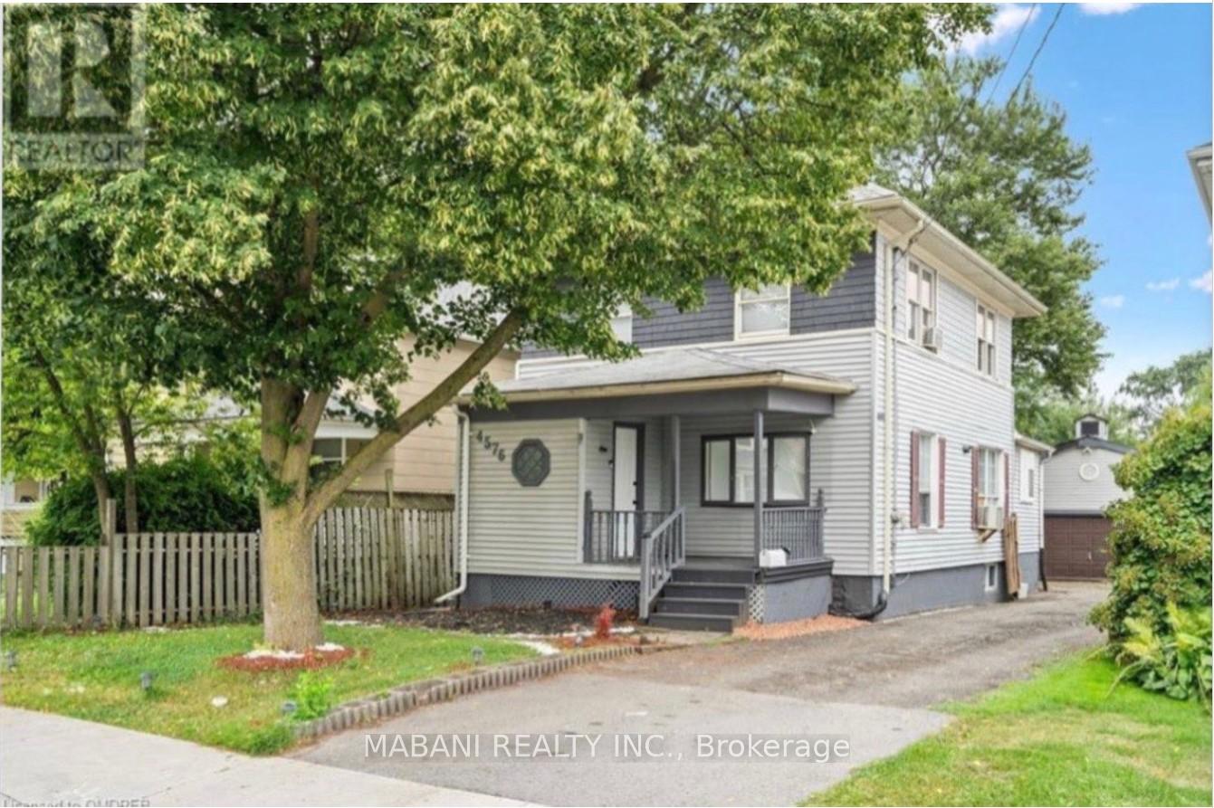 Front of 4576 Fourth Avenue