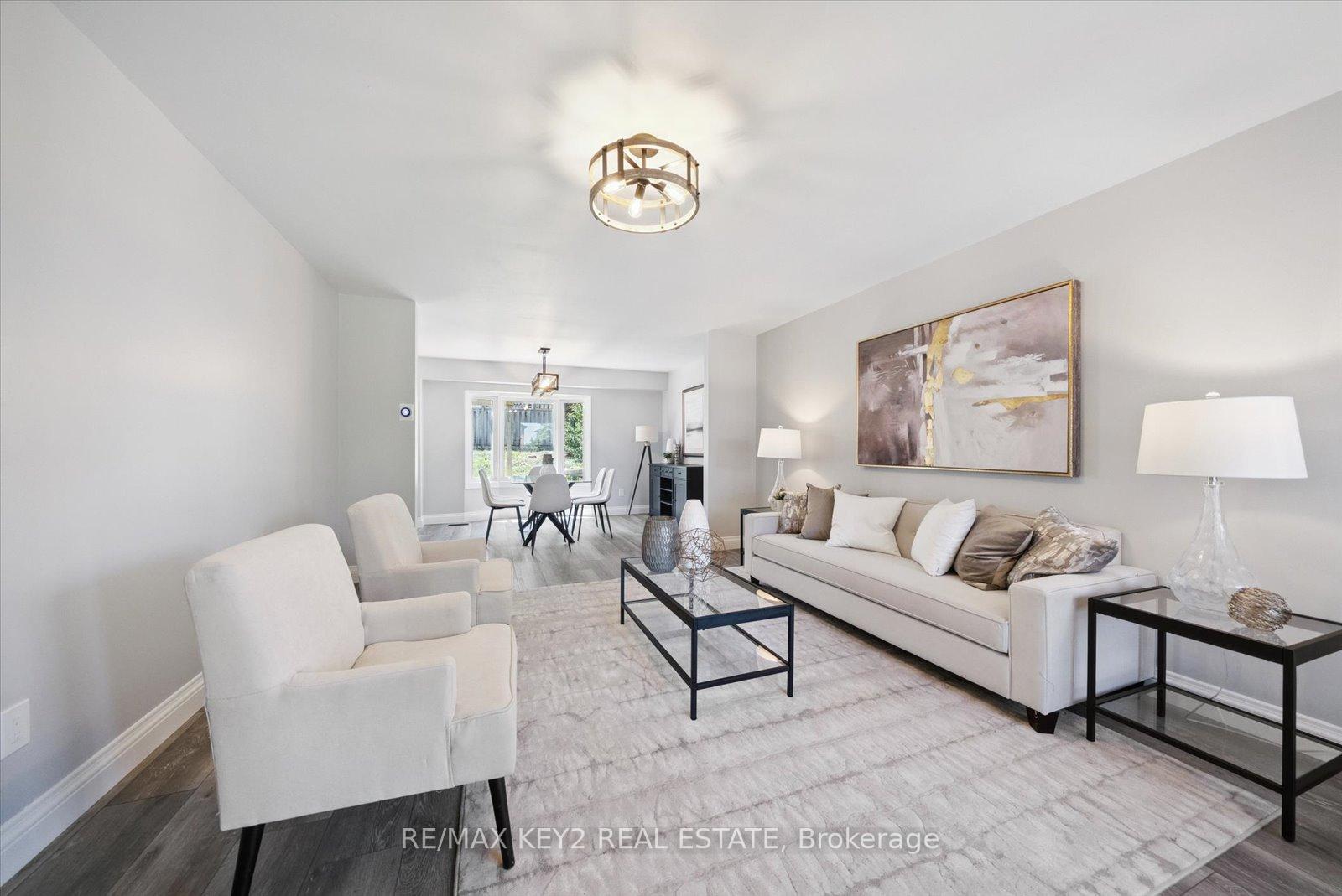 Photo 4 of 2284 Chapman Court, Pickering, Brock Ridge — HOMEH