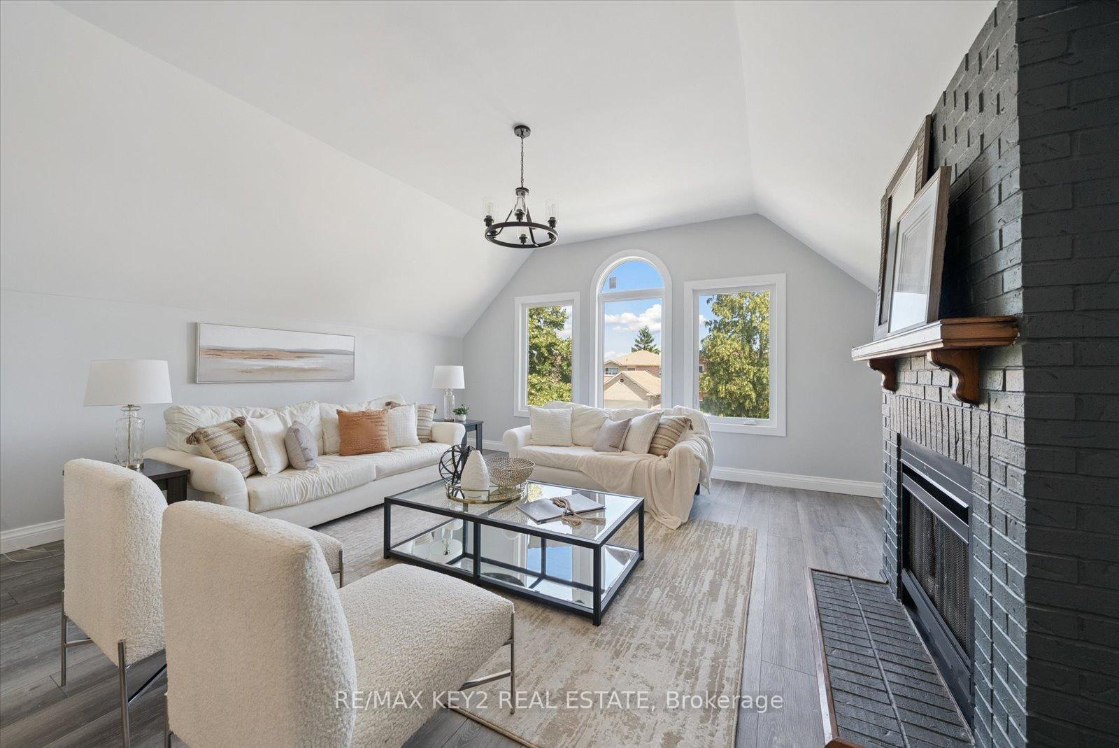 Photo 17 of 2284 Chapman Court, Pickering, Brock Ridge — HOMEH