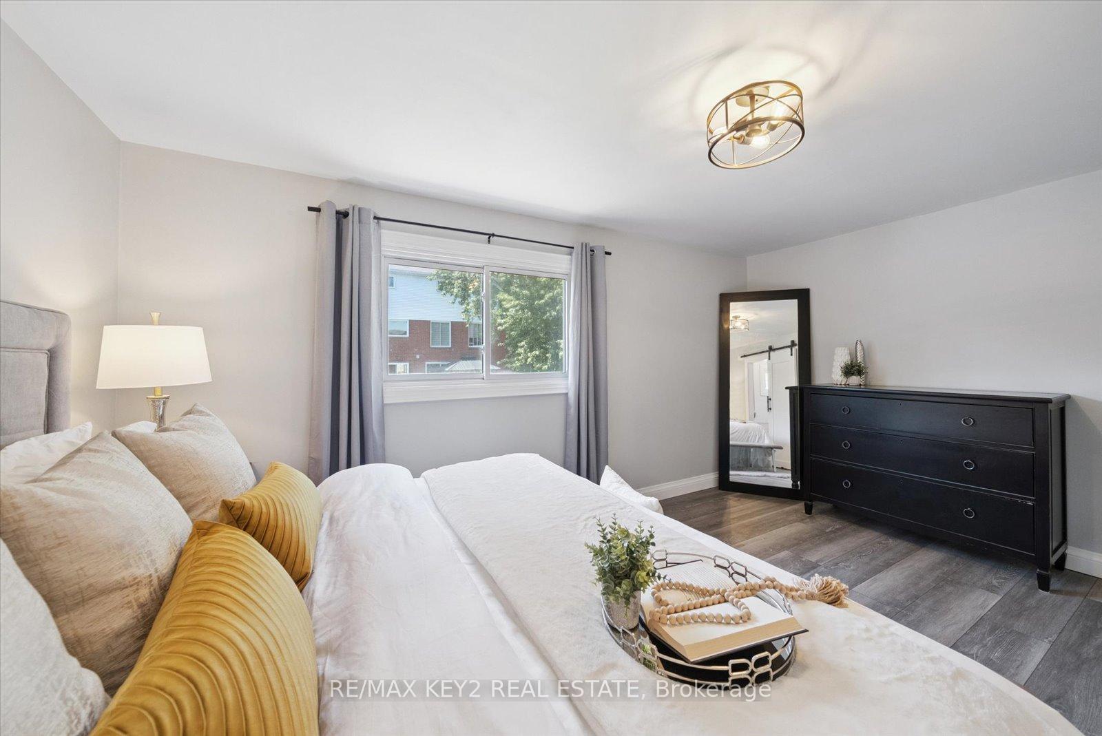 Photo 21 of 2284 Chapman Court, Pickering, Brock Ridge — HOMEH