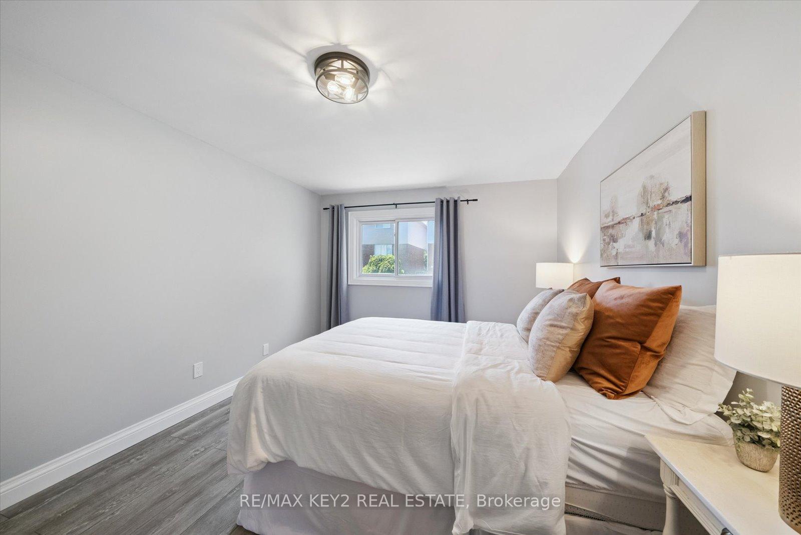 Photo 26 of 2284 Chapman Court, Pickering, Brock Ridge — HOMEH