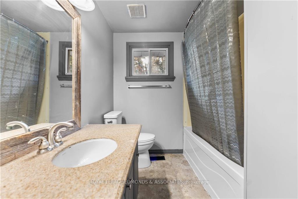 Photo 2 of 19 Labine Crescent, Petawawa — HOMEH