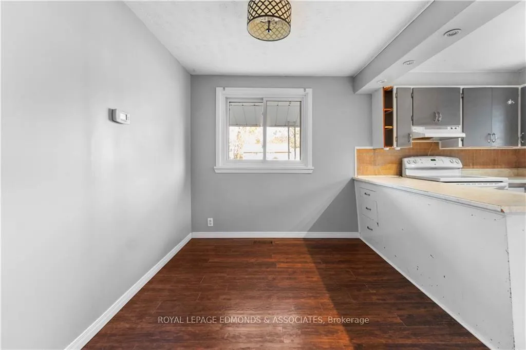 Photo 4 of 19 Labine Crescent, Petawawa — HOMEH