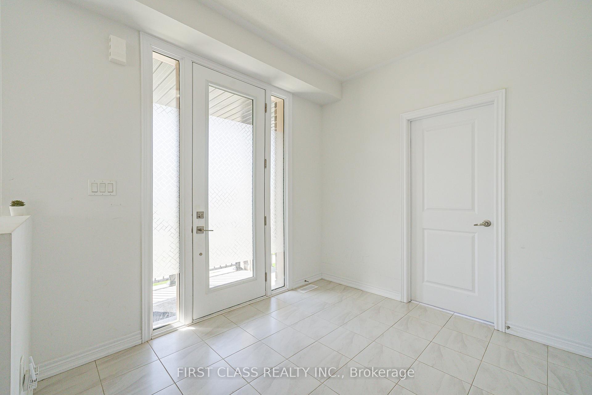 Photo 5 of 2049 Chris Mason Street, Oshawa, Kedron — HOMEH