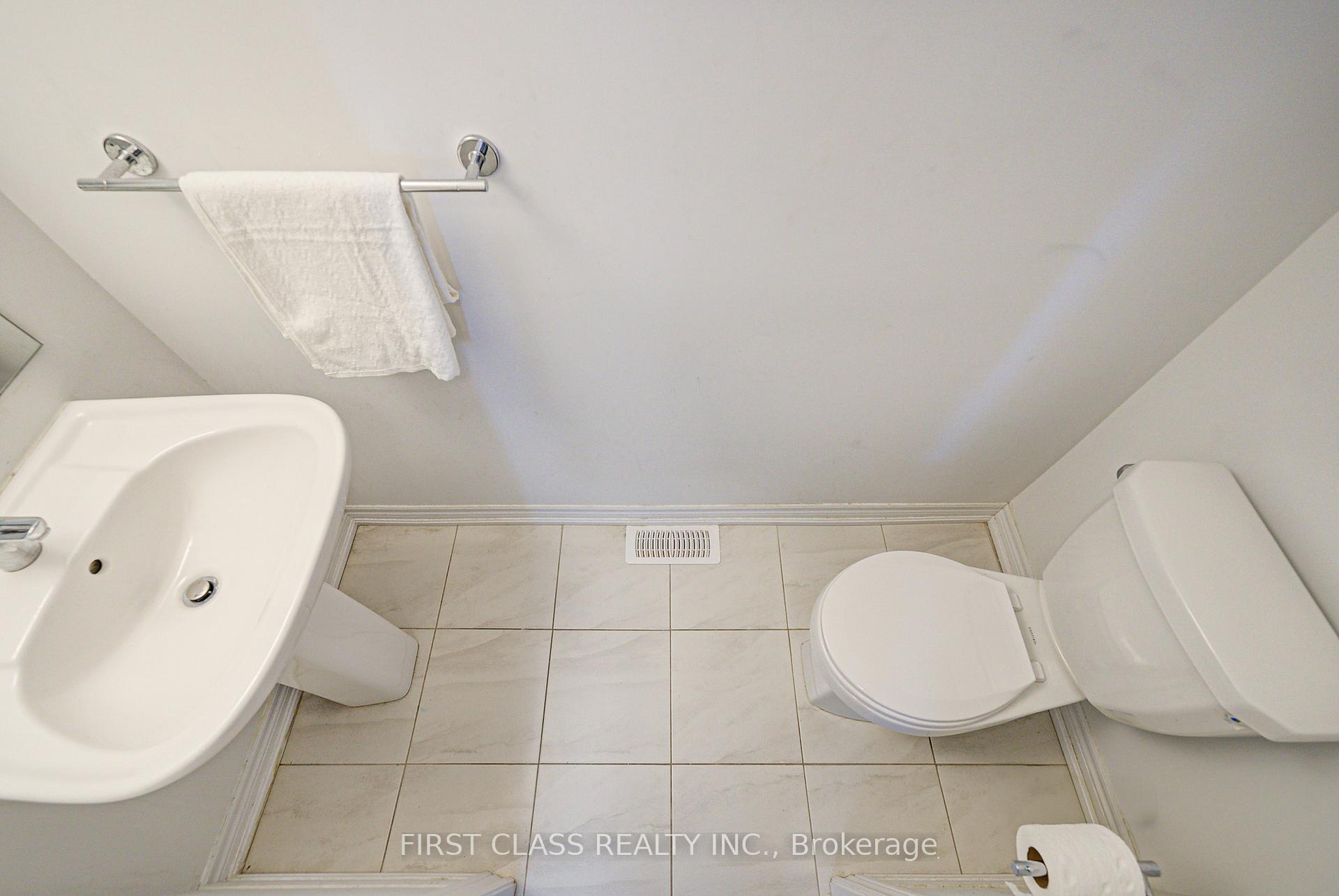 Photo 29 of 2049 Chris Mason Street, Oshawa, Kedron — HOMEH