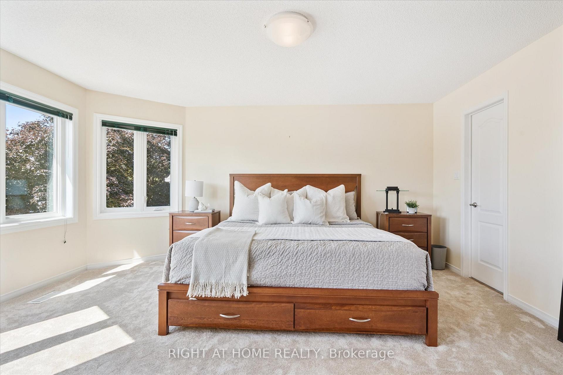 Photo 18 of 2097 Lynn Heights Drive, Pickering, Liverpool — HOMEH