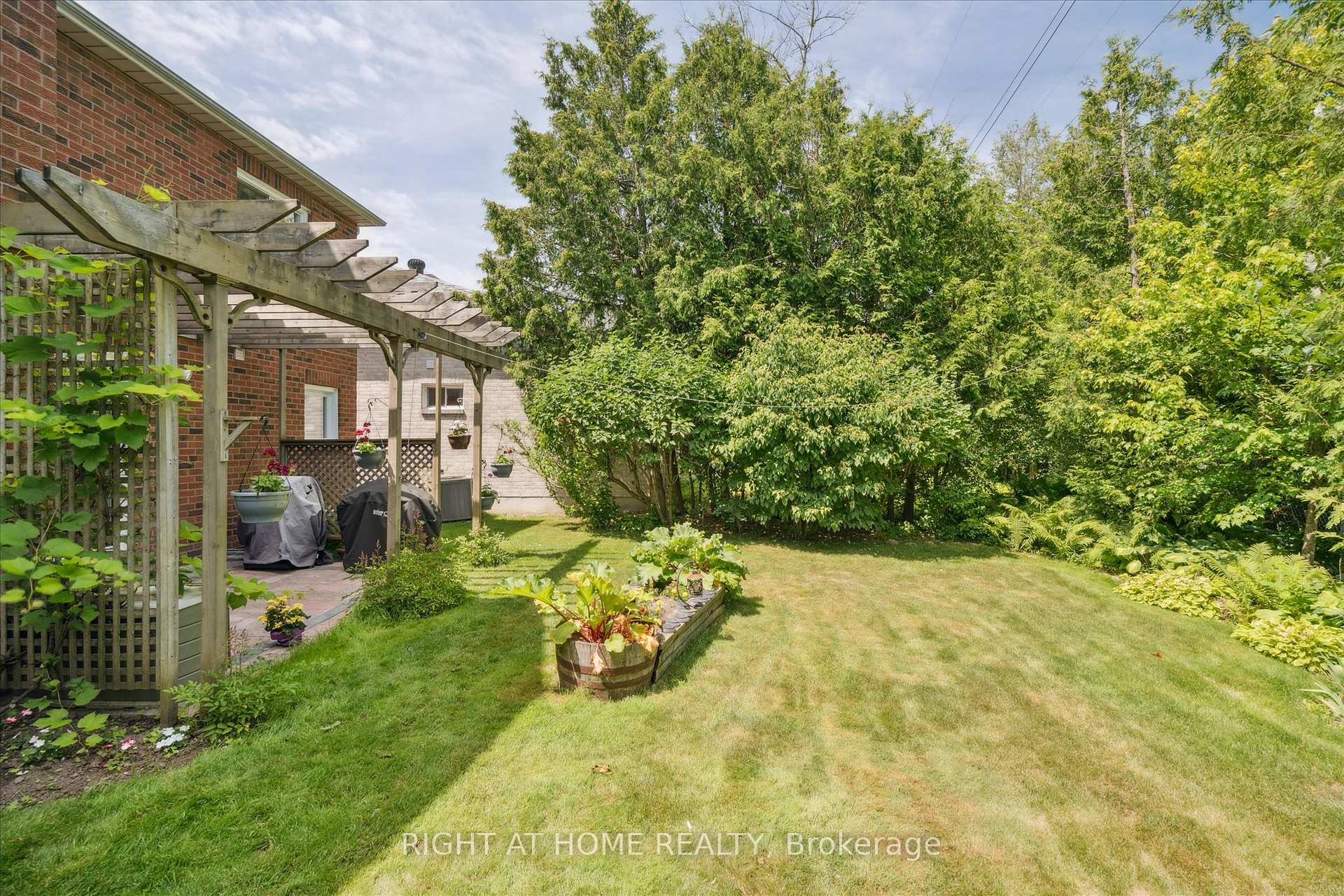Photo 29 of 2097 Lynn Heights Drive, Pickering, Liverpool — HOMEH