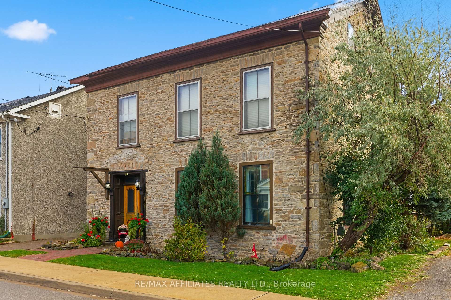 Photo 1 of 151 Henry Street E, Prescott — HOMEH