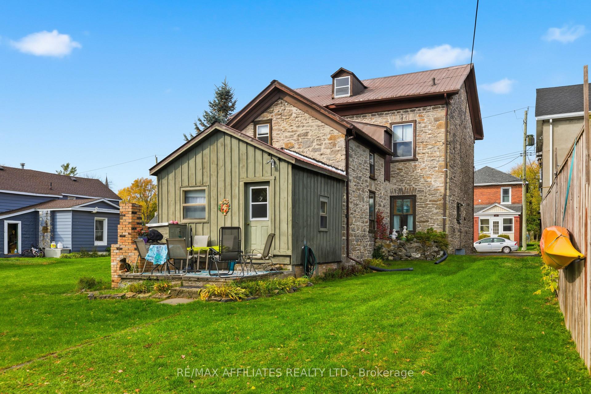 Photo 6 of 151 Henry Street E, Prescott — HOMEH