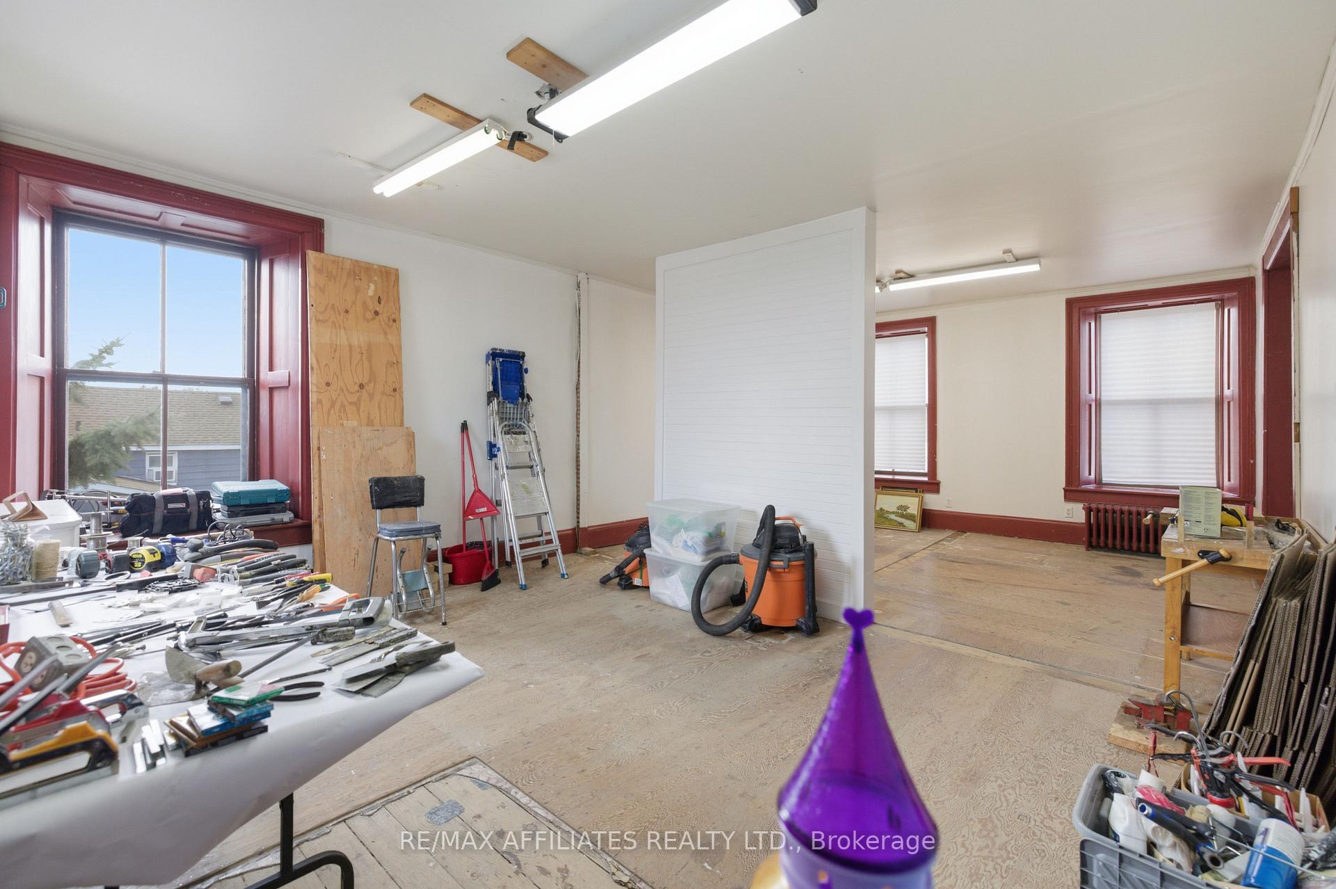 Photo 33 of 151 Henry Street E, Prescott — HOMEH