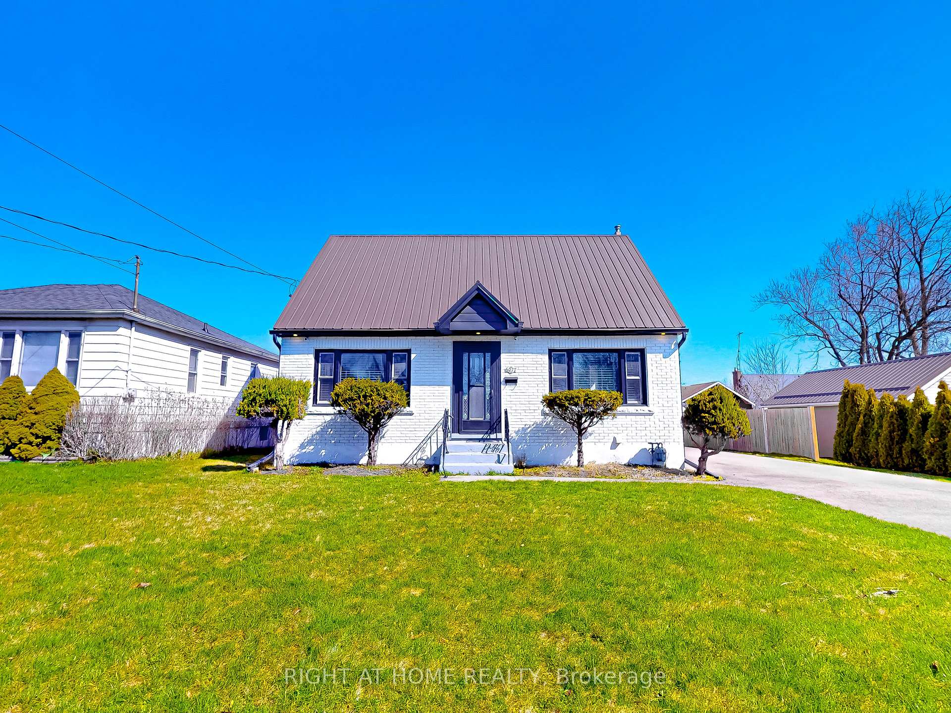 Photo 1 of 6077 Coholan Street, Niagara Falls, Church's Lane — HOMEH