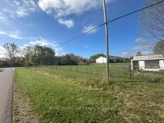 Photo 3 of 2000 Snider Road, Port Colborne, Bethel — HOMEH