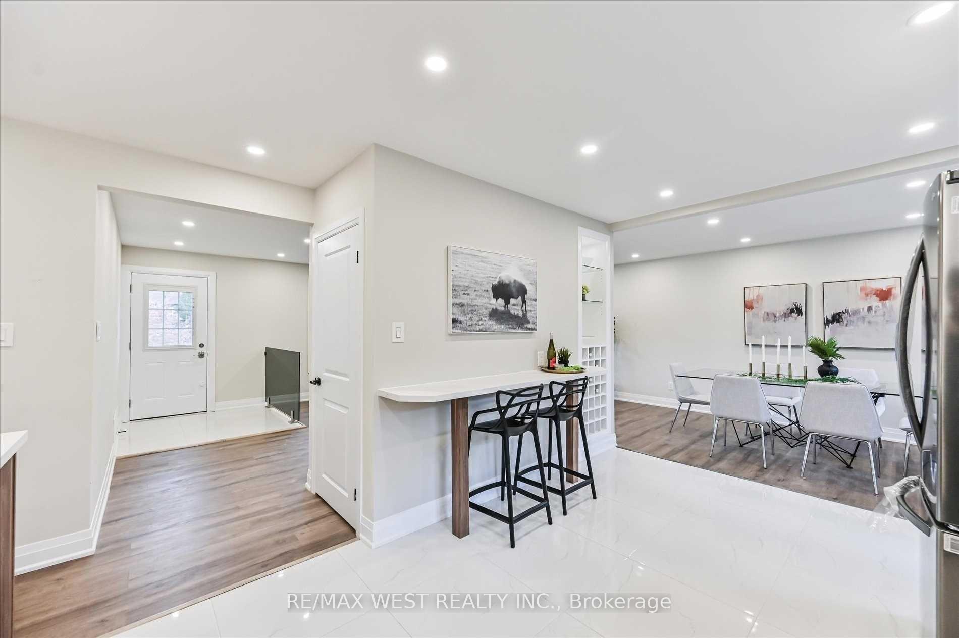 Photo 12 of 616 Shakespeare Avenue, Oshawa, Donevan — HOMEH