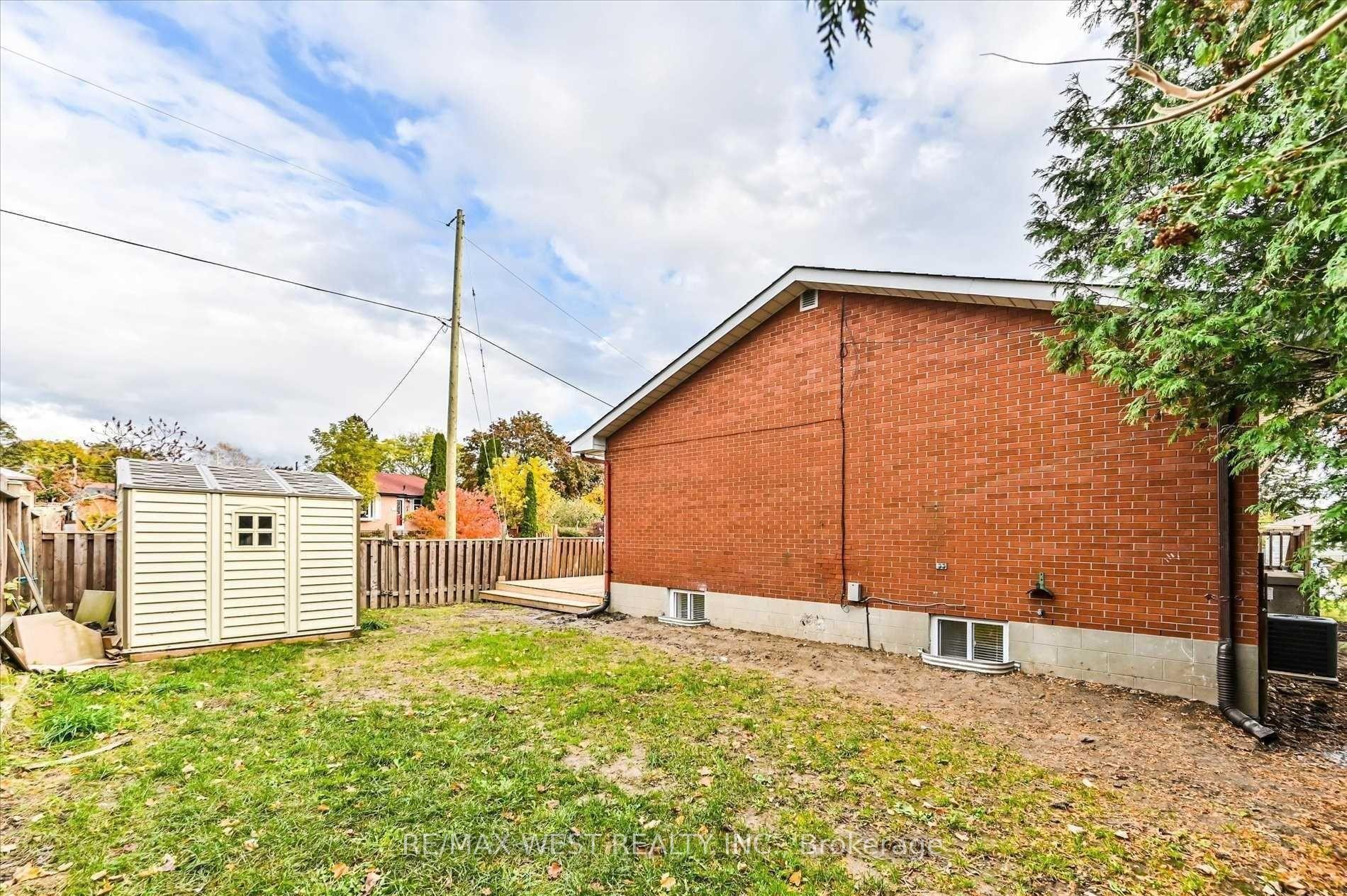 Photo 22 of 616 Shakespeare Avenue, Oshawa, Donevan — HOMEH
