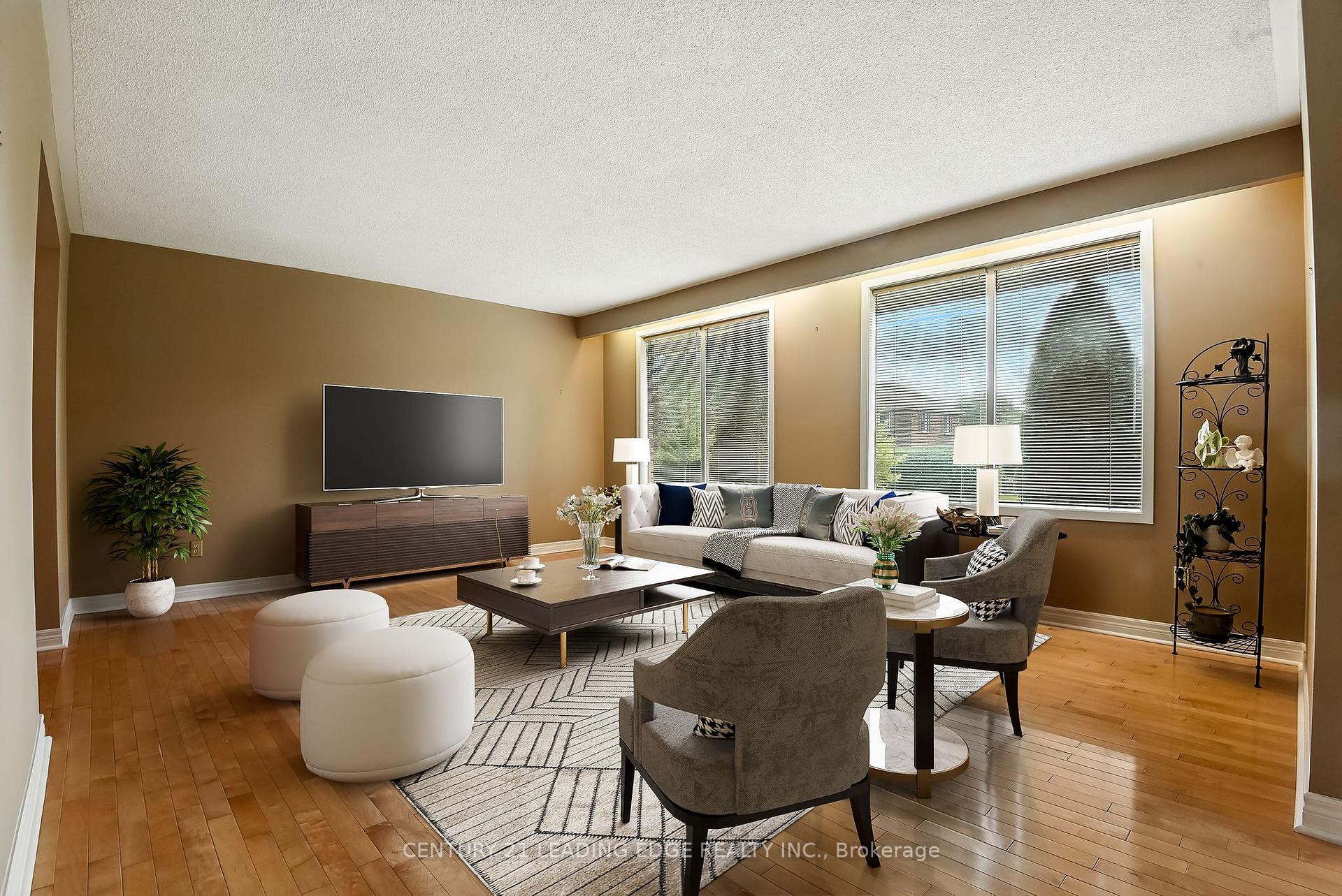 Photo 9 of 154 Switzer Drive, Oshawa, Centennial — HOMEH