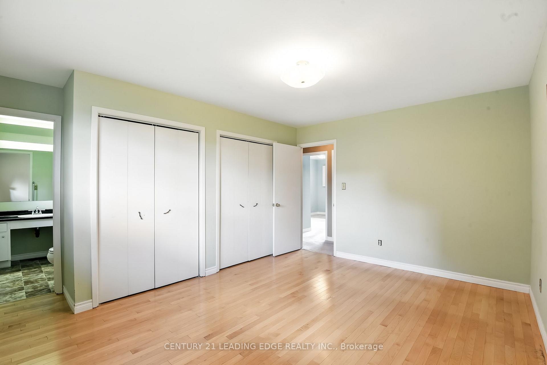 Photo 23 of 154 Switzer Drive, Oshawa, Centennial — HOMEH