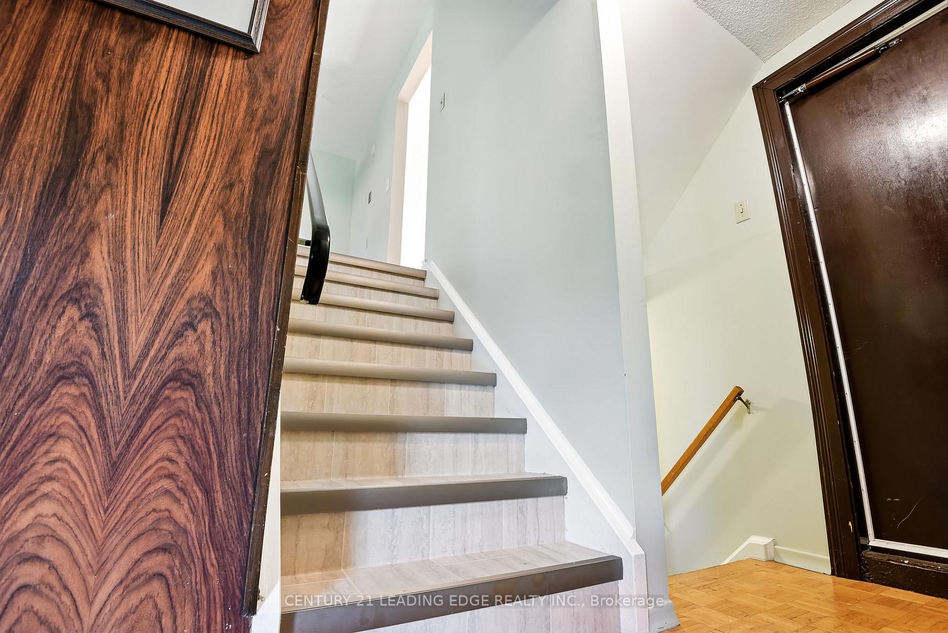 Photo 30 of 154 Switzer Drive, Oshawa, Centennial — HOMEH