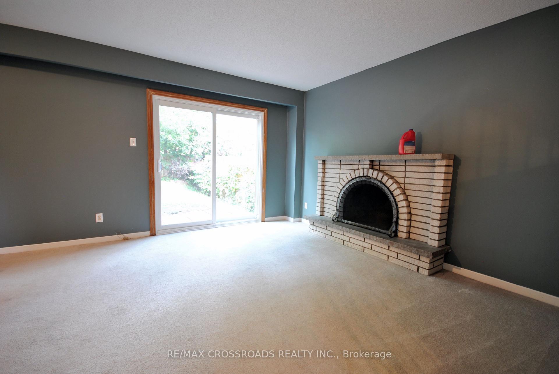 Photo 9 of 1813 Shadybrook Drive, Pickering, Amberlea — HOMEH
