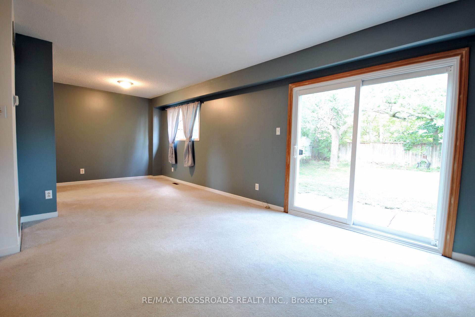 Photo 11 of 1813 Shadybrook Drive, Pickering, Amberlea — HOMEH