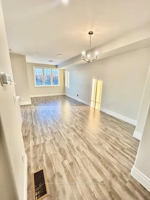 Photo 3 of 103 Buchanan Avenue, Prince Edward County, Picton Ward — HOMEH