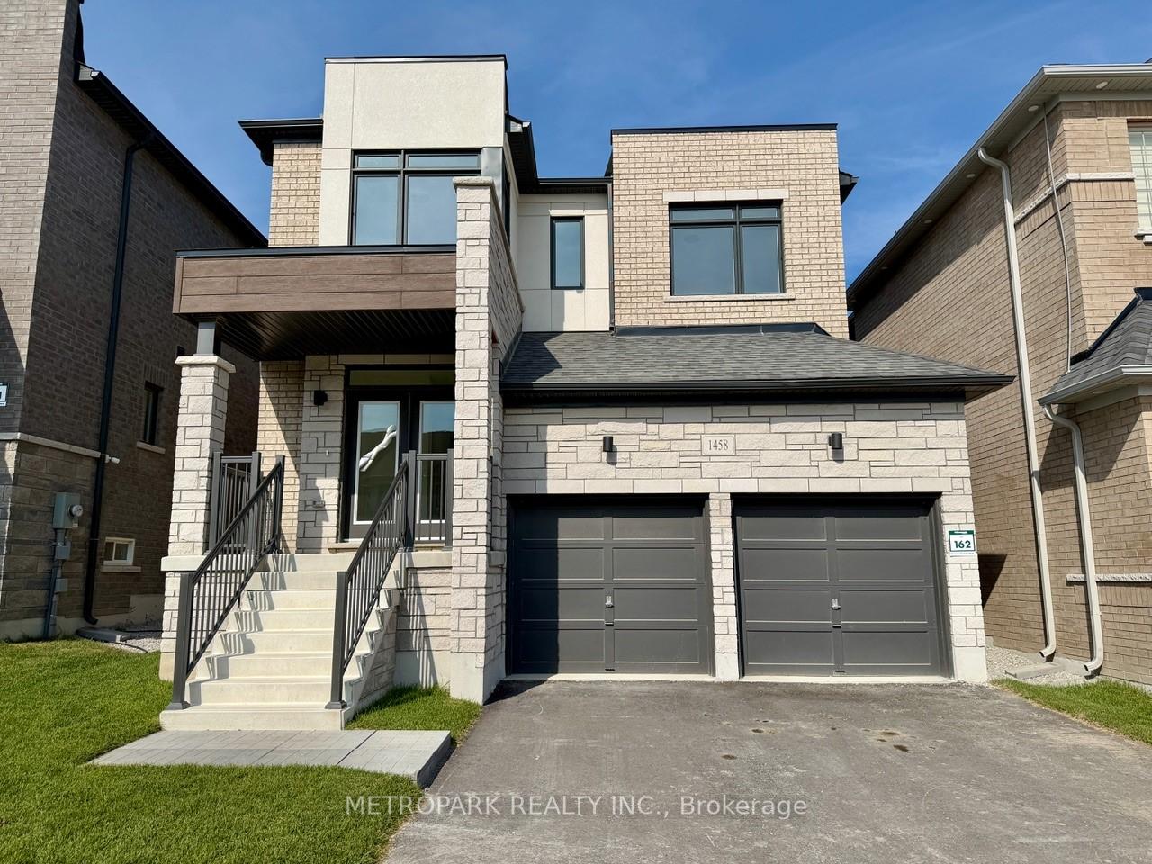 Photo 3 of 1458 Wheatcroft Drive, Oshawa, Kedron — HOMEH