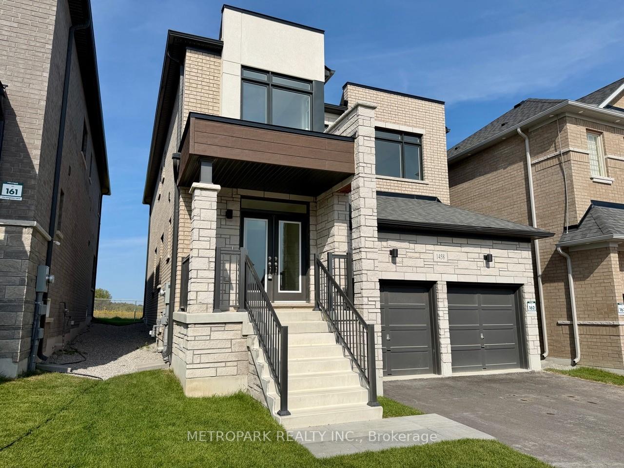 Photo 5 of 1458 Wheatcroft Drive, Oshawa, Kedron — HOMEH