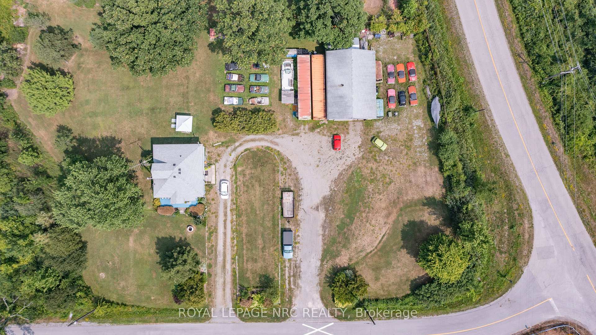 Photo 4 of 4049 Yager Road, Port Colborne, Bethel — HOMEH