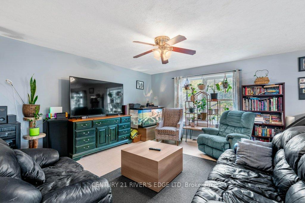 Photo 4 of 445 Railway Avenue, Prescott — HOMEH