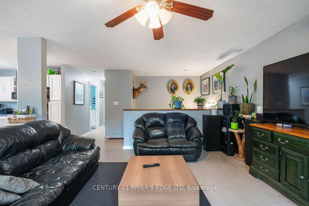 Photo 7 of 445 Railway Avenue, Prescott — HOMEH