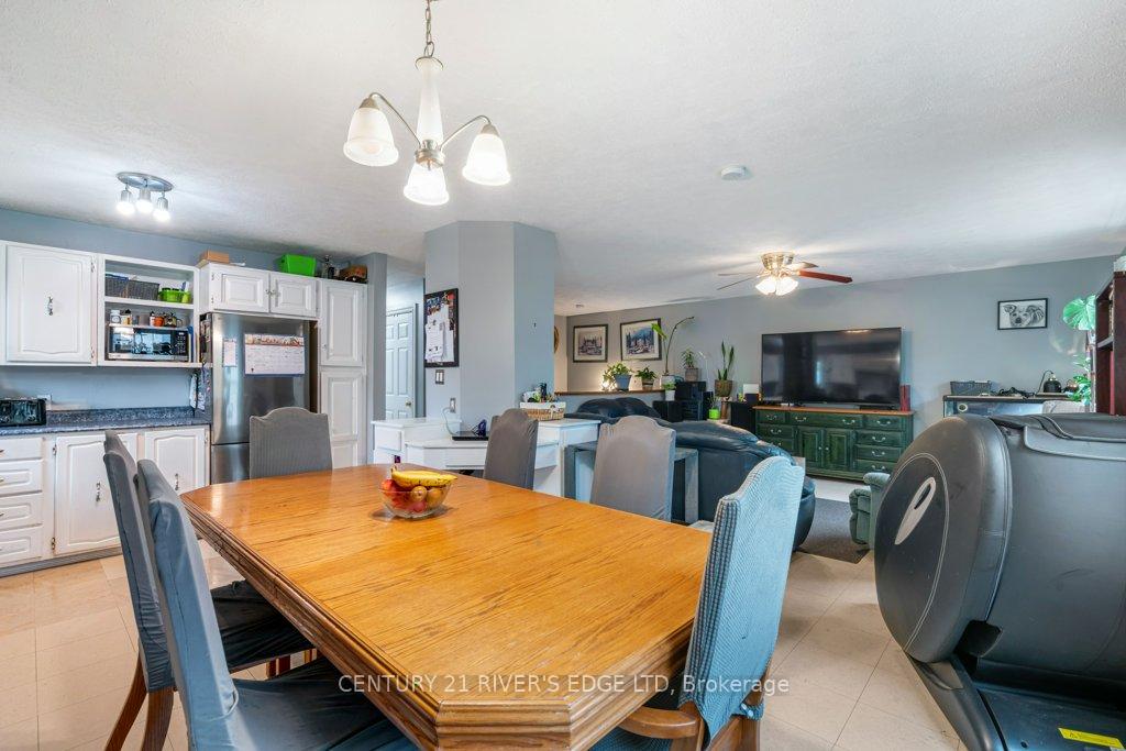 Photo 9 of 445 Railway Avenue, Prescott — HOMEH