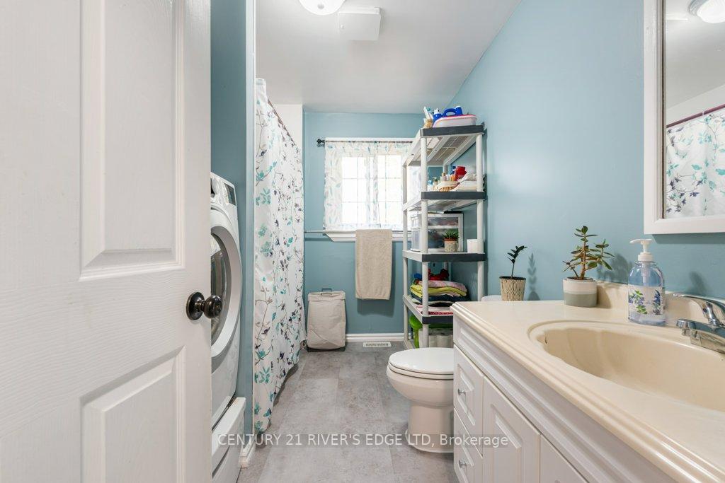 Photo 13 of 445 Railway Avenue, Prescott — HOMEH