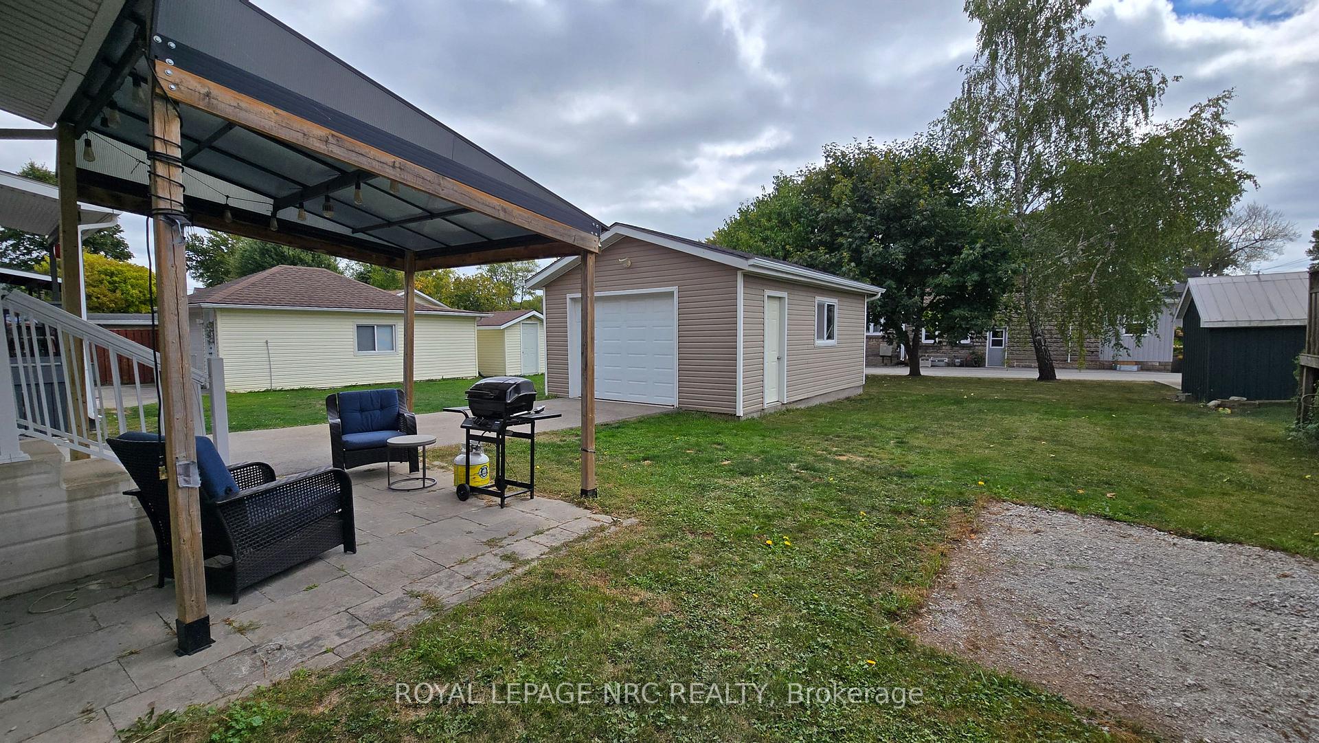 Photo 26 of 74 Delhi Street, Port Colborne, Sugarloaf — HOMEH