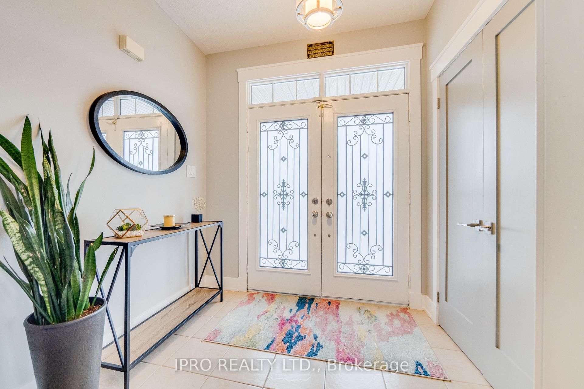 Photo 4 of 1038 Laurier Avenue, Milton, Clarke — HOMEH