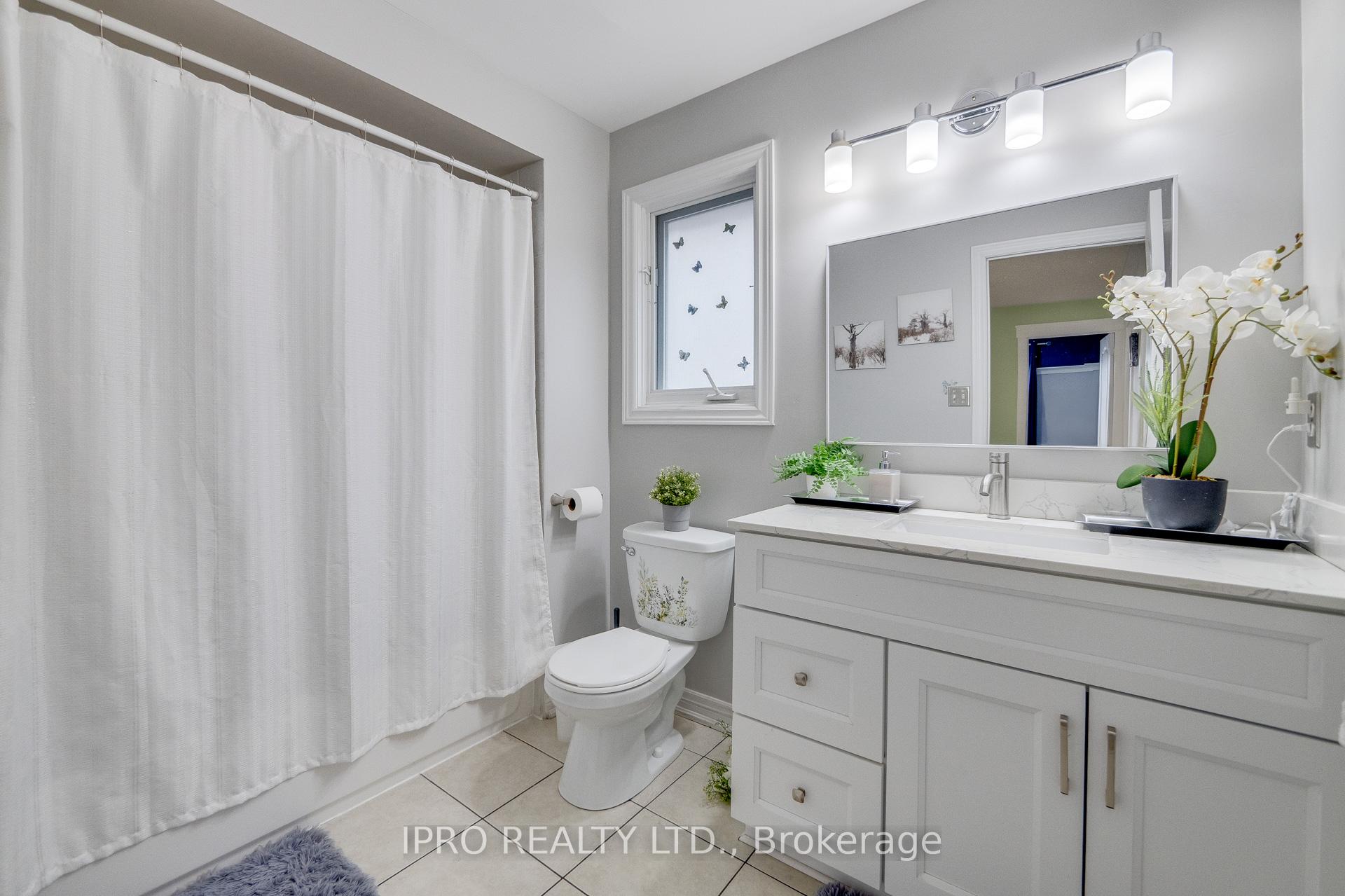 Photo 23 of 1038 Laurier Avenue, Milton, Clarke — HOMEH