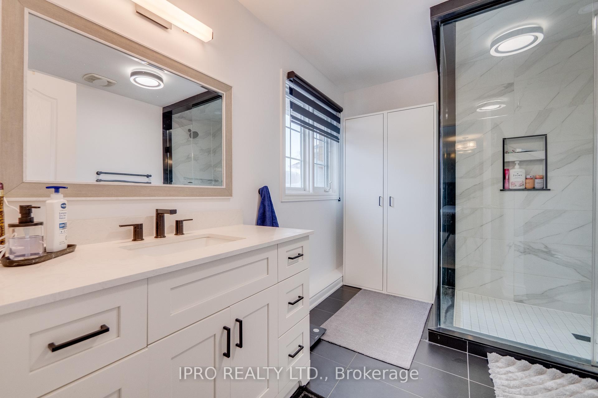 Photo 26 of 1038 Laurier Avenue, Milton, Clarke — HOMEH