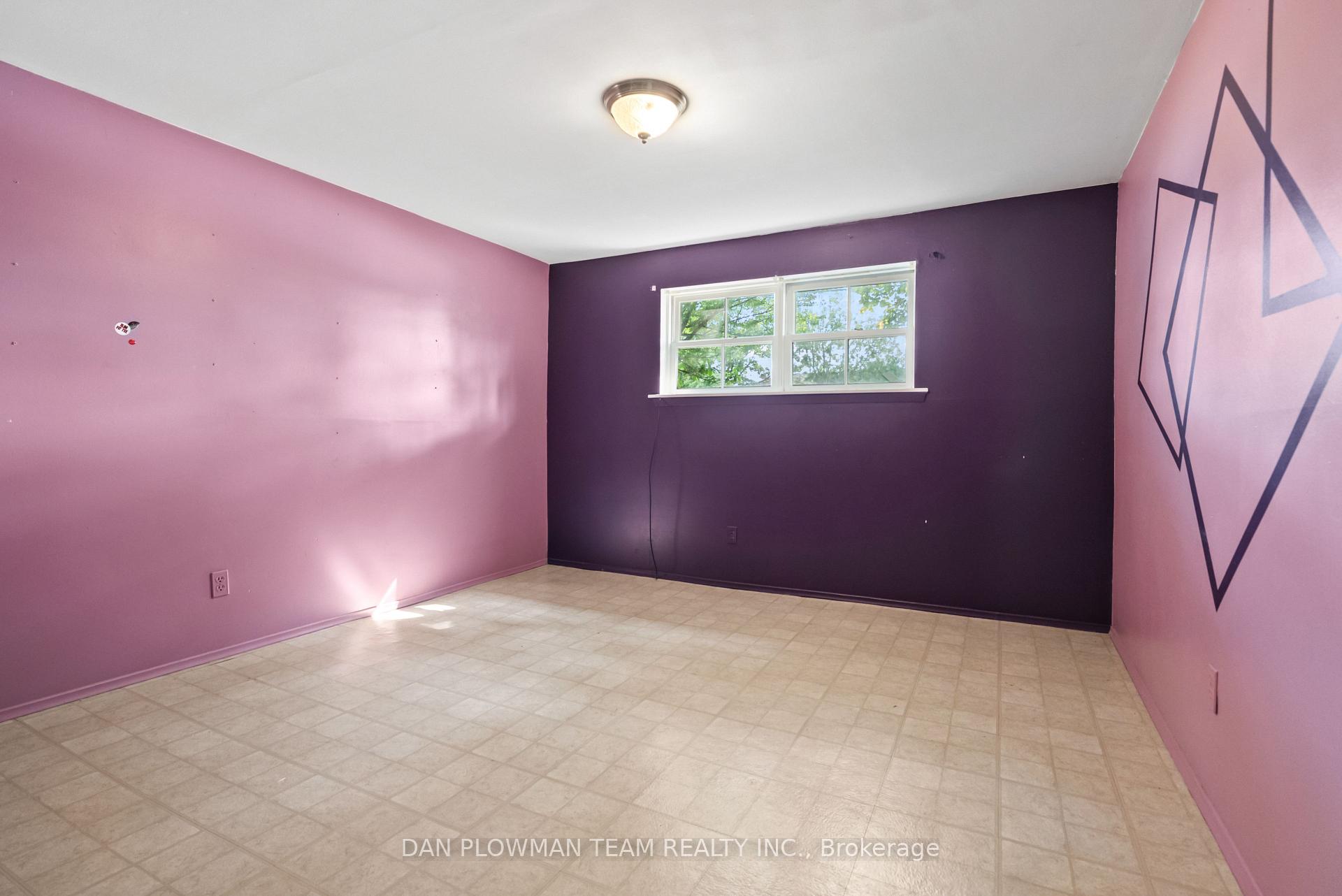 Photo 20 of 760 Hillcrest Road, Pickering, West Shore — HOMEH