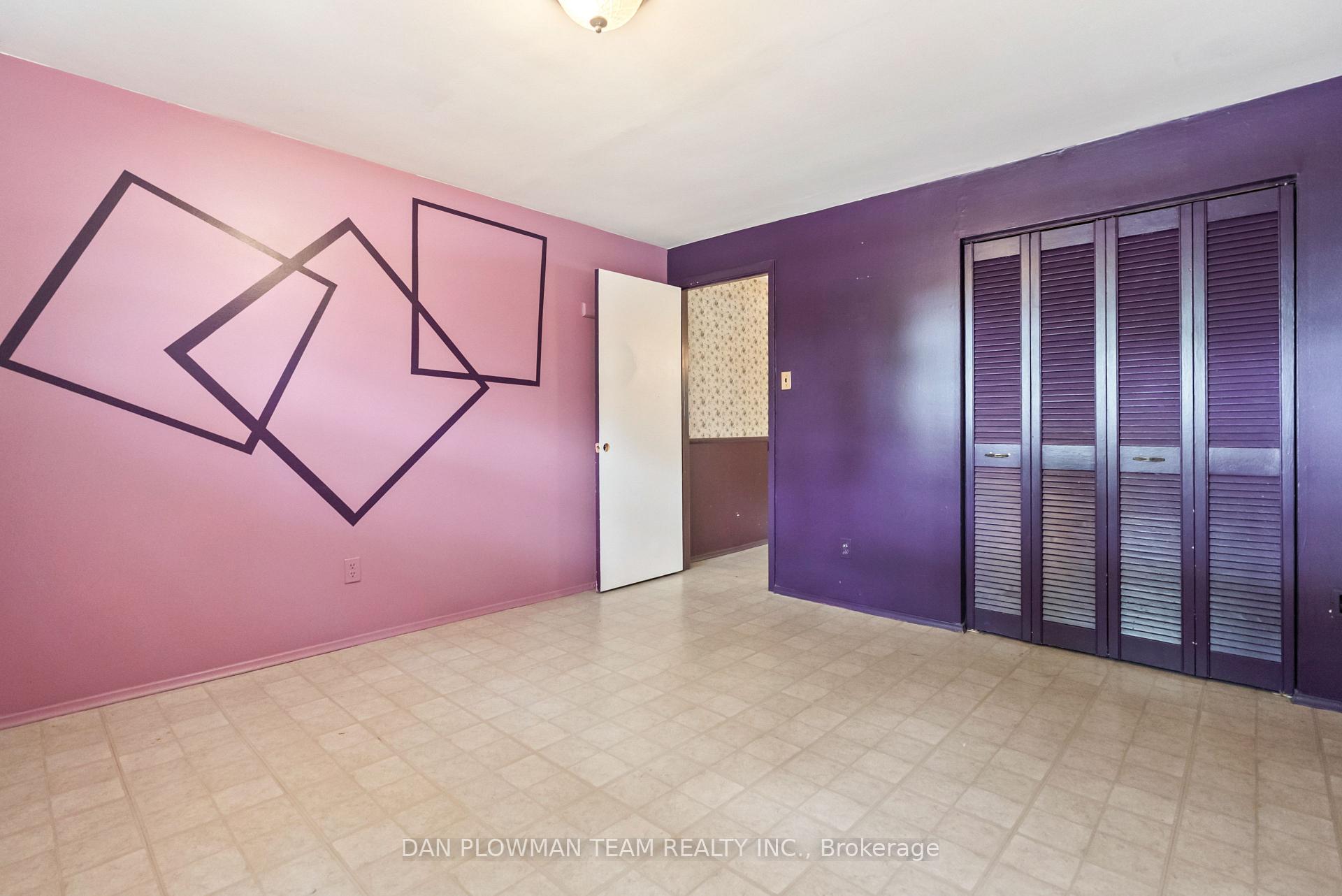Photo 21 of 760 Hillcrest Road, Pickering, West Shore — HOMEH